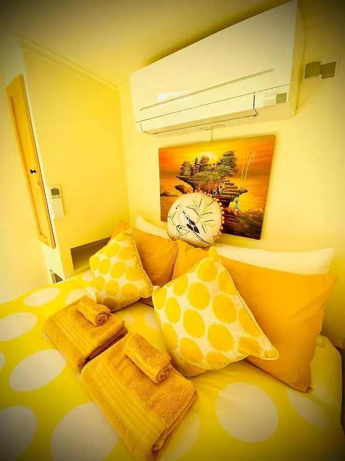 Tiny House Spectacular Eco Retreat & Cosy Villa Maleny 0*,