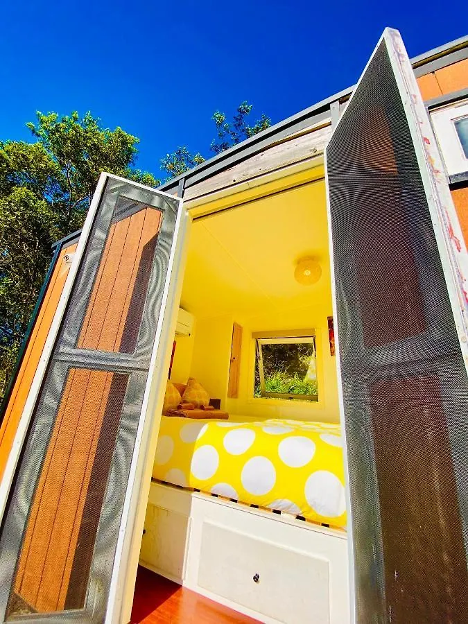 Tiny House Spectacular Eco Retreat & Cosy Villa Montville Australia