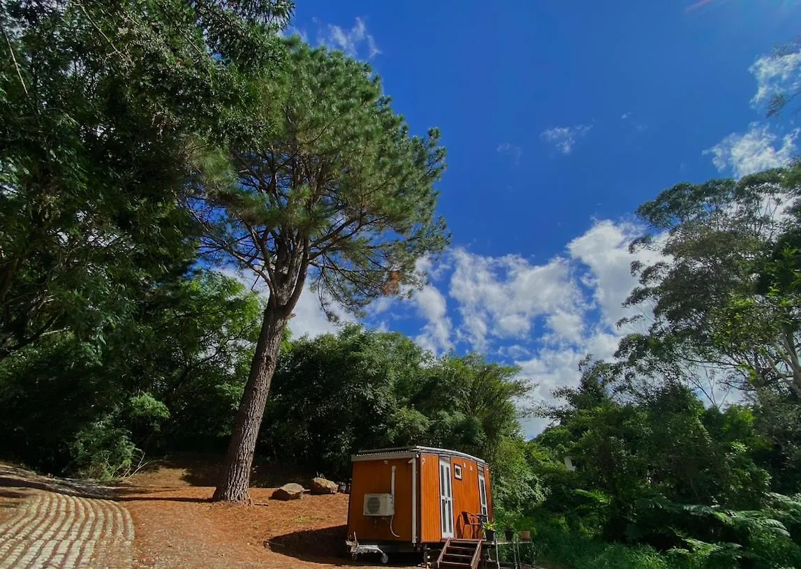 Tiny House Spectacular Eco Retreat & Cosy Villa Montville